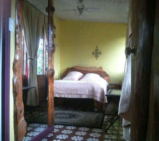 Casa Antigua Hotel