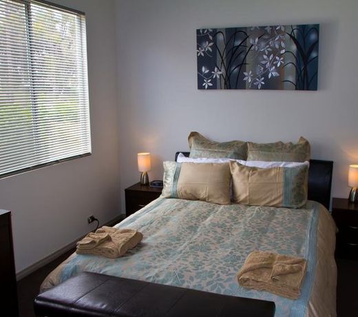 Silver City Cottages