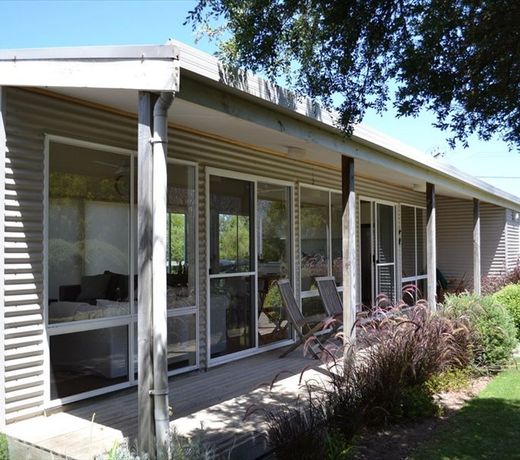The Pelican Shed - Robe Retreats