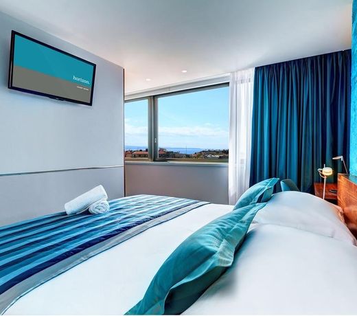 Horizon Luxury Suites