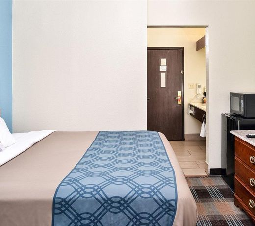 Econo Lodge Inn & Suites Shelbyville