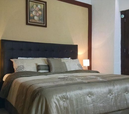 Hotel Maya Ah Kim Pech
