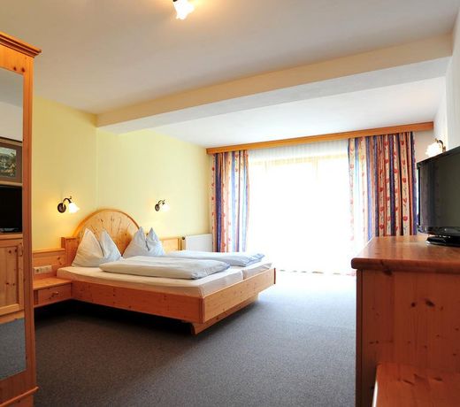 Hotel Naggler Weissbriach