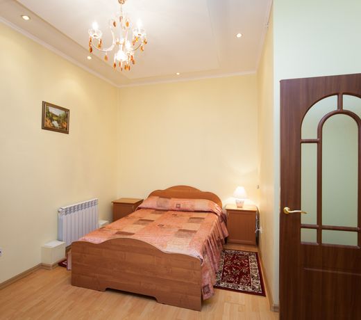 VIP House Hotel