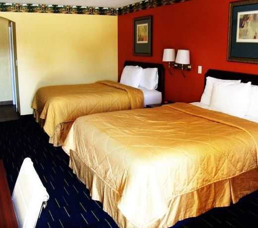 Country Inn Sterling