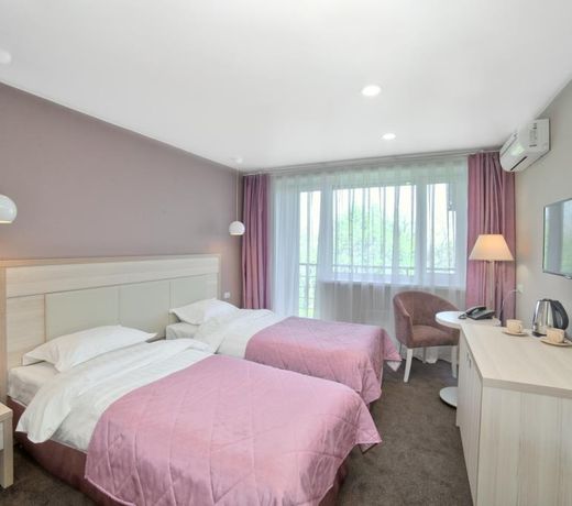 Aurora Park Hotel