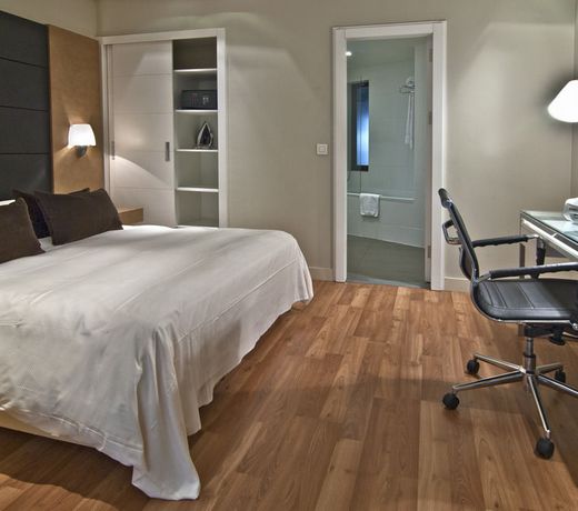 B-aparthotel Montgomery