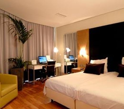 B-aparthotel Montgomery