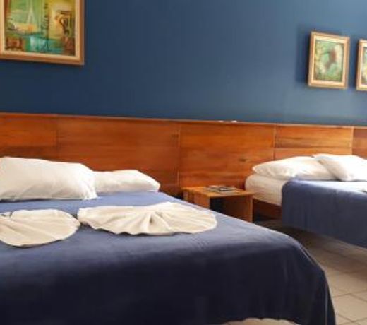 Serrazul Praia Hotel