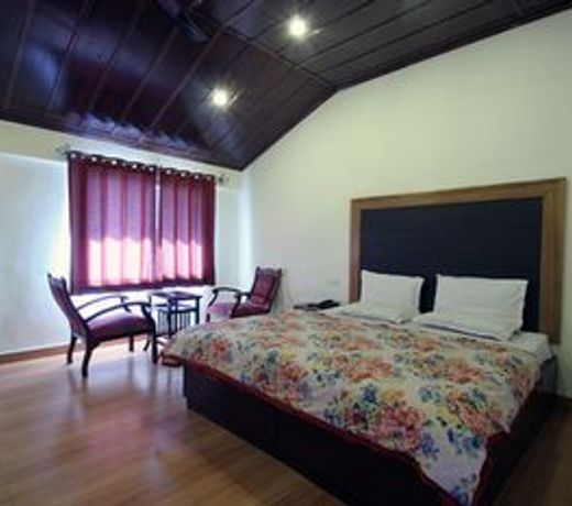 Hotel Himalayan Club