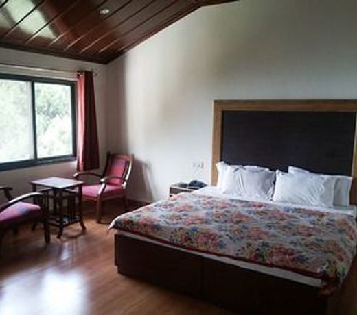 Hotel Himalayan Club