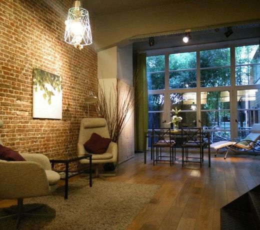 BXLROOM Guesthouse