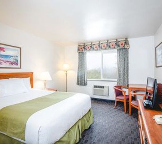Paradise Inn & Suites at Lincoln City