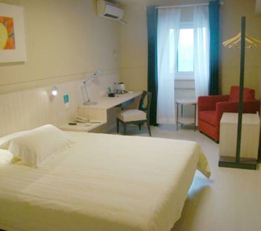 Jinjiang Inn Shenyang North Railway Station Huigong Square