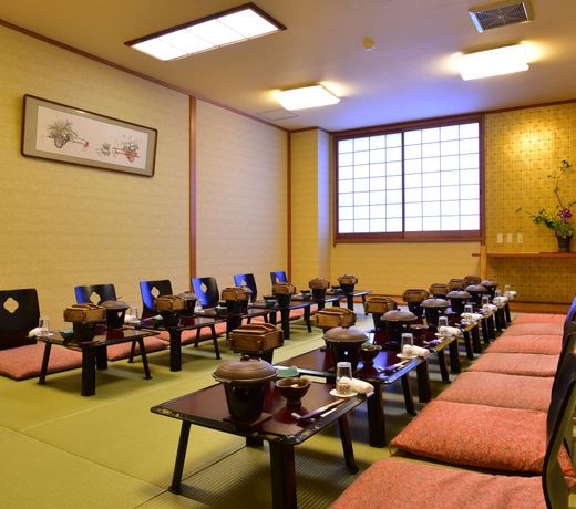 Yunohana Onsen Omotenashinoyado Keizankaku Hotel