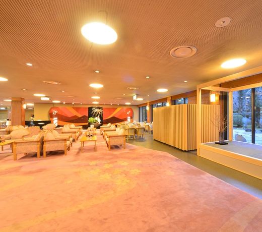 Yunohana Onsen Omotenashinoyado Keizankaku Hotel