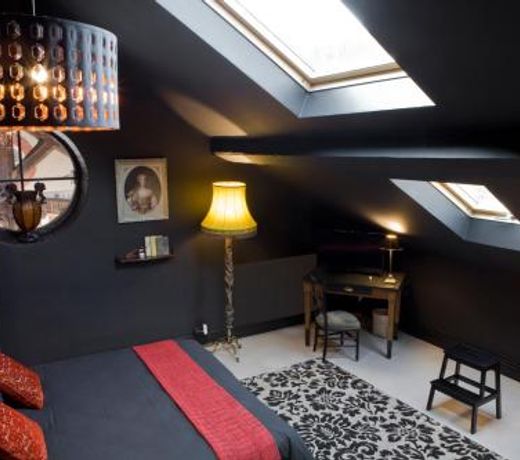 La Maison De Bon Aloi