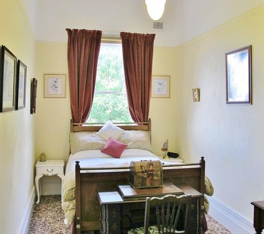 Camperdown Accommodation: Edwardia short-stay