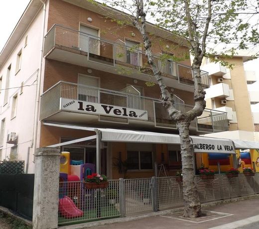 Hotel La Vela