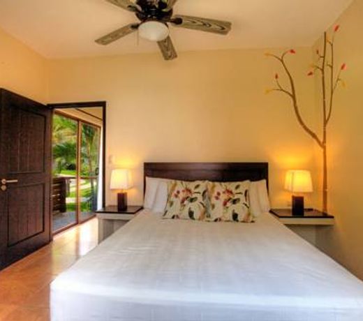 Boca Olas Resort Villas