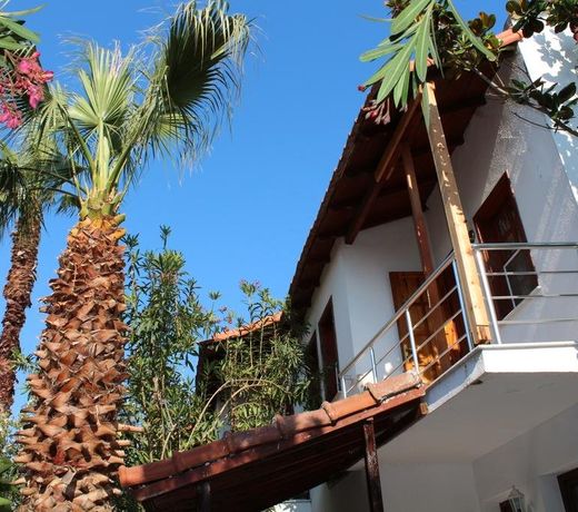 Turtle Beach Bungalows
