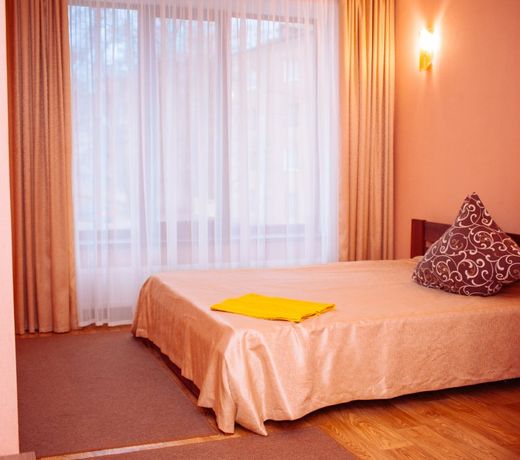 Hostel Leo