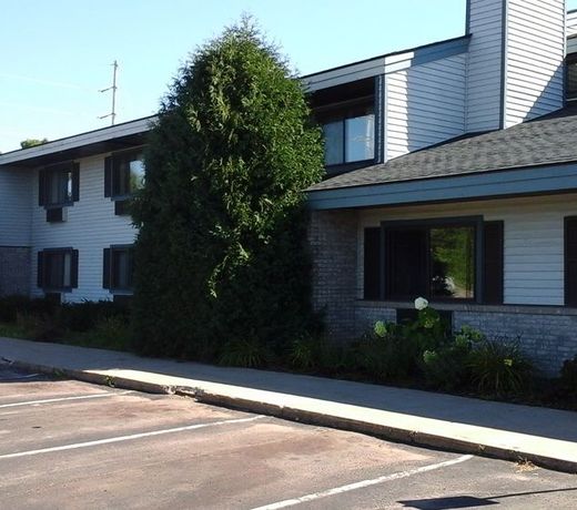 Ladysmith Motel and Suites