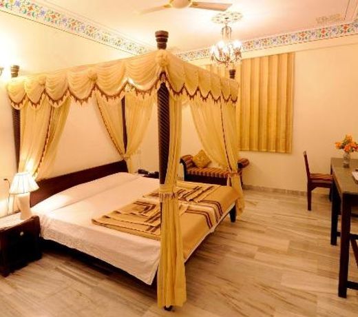 Laxmi Palace Heritage Boutique Hotel