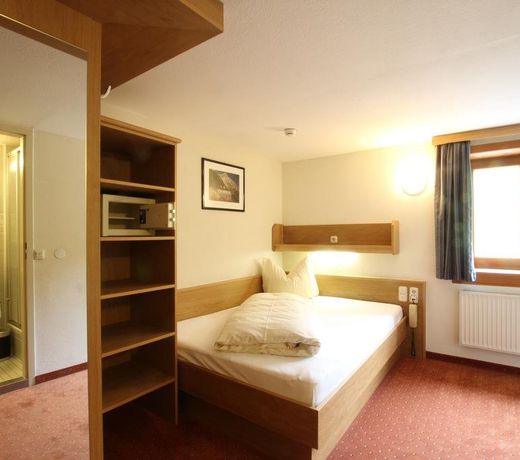 Hotel Adler