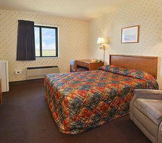 Super 8 by Wyndham York NE