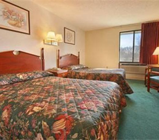 Value Inn Jeffersonville