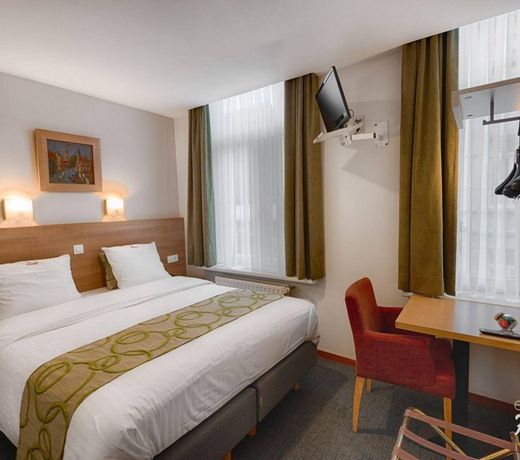Hotel Fevery