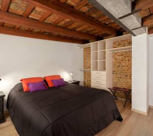 Mariposita de San Telmo Tango Hotel