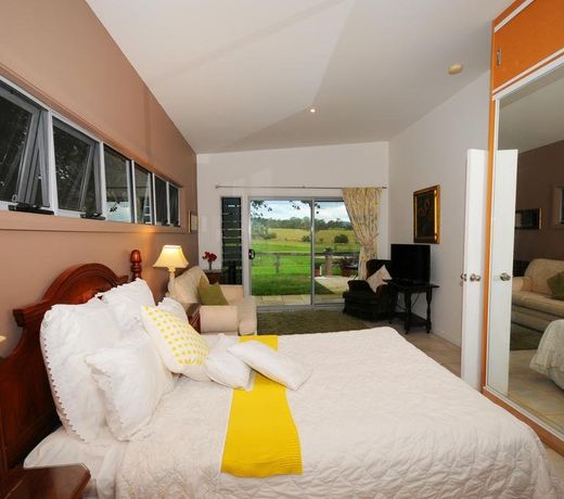 Barrington Village Retreat