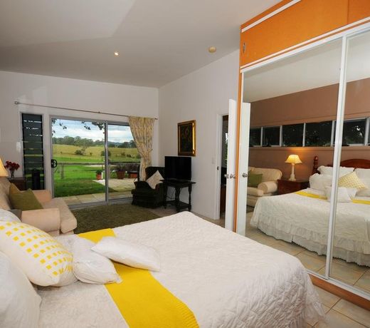 Barrington Village Retreat