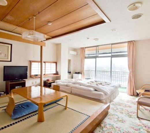 Kameyama Onsen Hotel