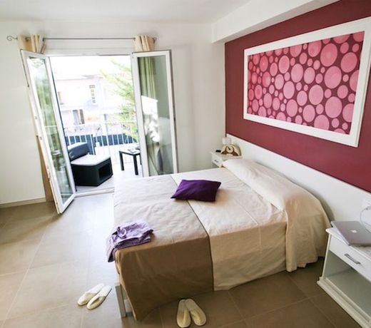 Hotel CicÃ²