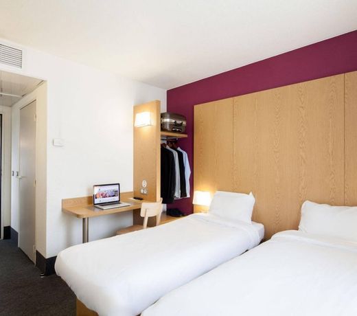 B&B HOTEL Paris Le Bourget