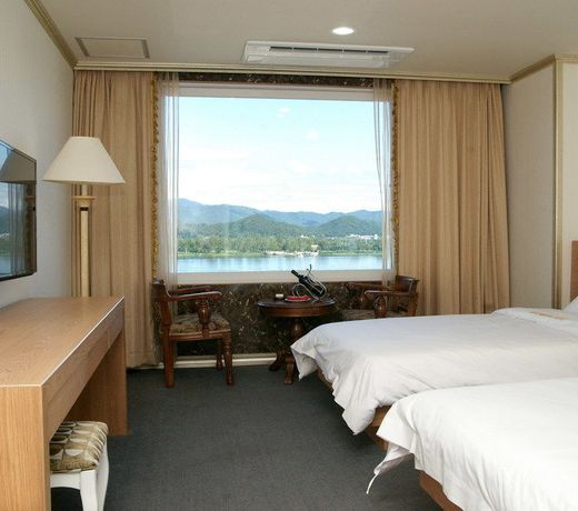 Chuncheon Bears Hotel
