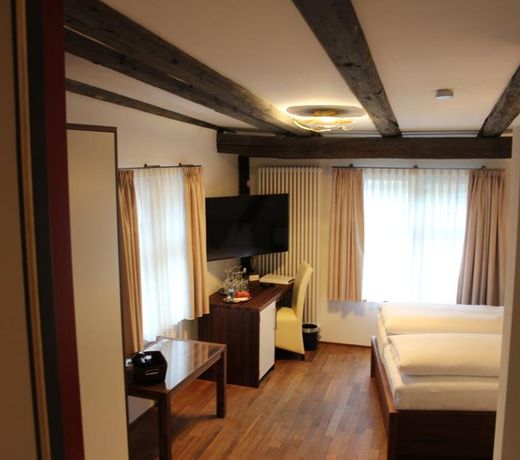 Hotel Schmales Haus