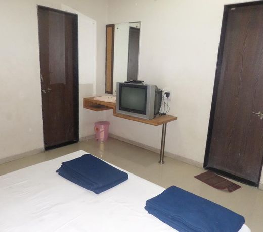 Tourist Home Lodging