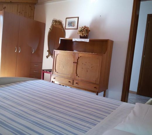 Hotel Villa Dina
