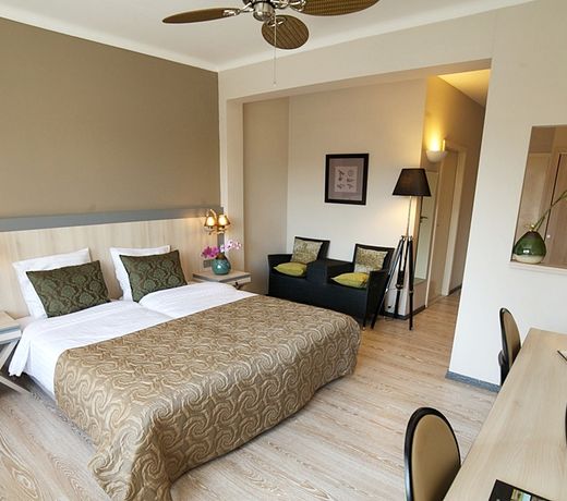 Grand Hotel Normandy by CW Hotel Collection