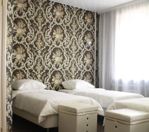 Airport City Lodge