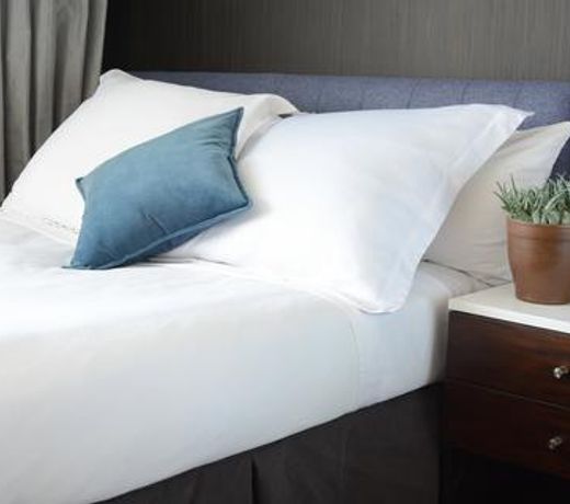 Hotel Lucent