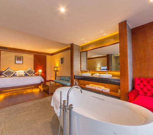 TANG Hotel