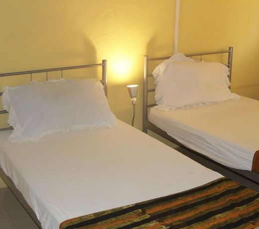 Clinton Lodge and Restaurant (Forma Asempa Lodge)