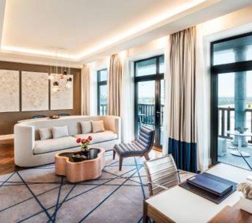 Sheraton Baku Intourist