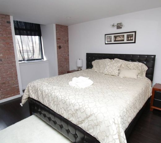 CONV.CENTER 3BR 2BA LUX LOFT DUPLEX