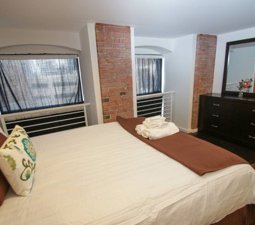 CONV.CENTER 3BR 2BA LUX LOFT DUPLEX